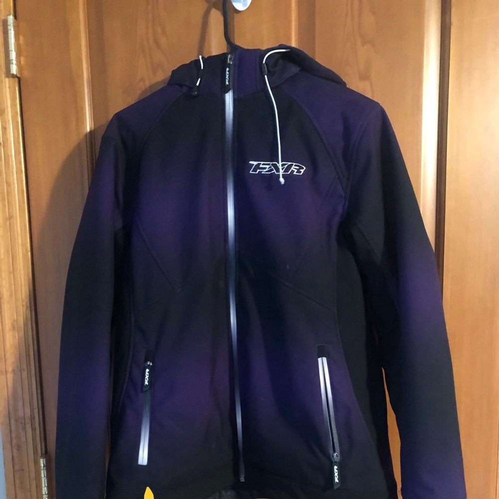 fXR women’s jacket